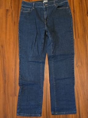 Ll Bean Women’s Dark Blue Straight-Leg Jeans